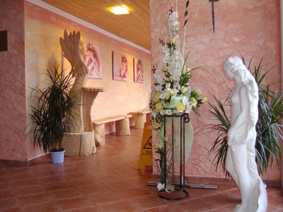 Wellness Hotel Bahenec Bagian luar foto