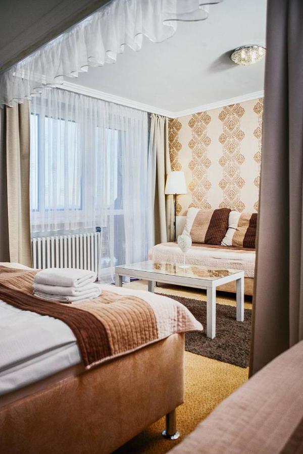 Wellness Hotel Bahenec Bagian luar foto